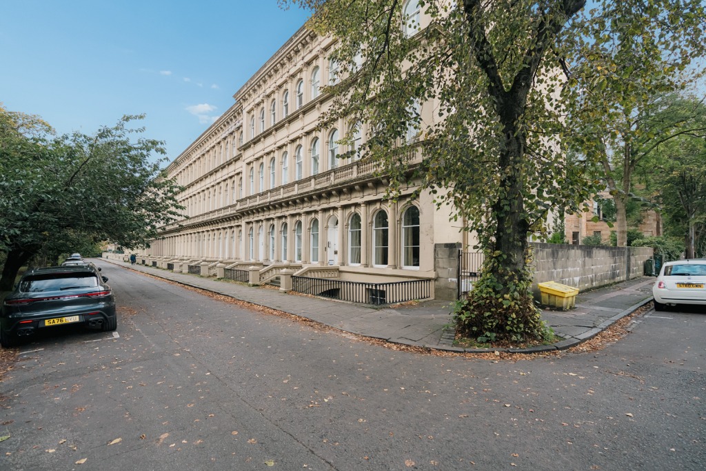 Grosvenor Terrace, Dowanhill, Glasgow, G12 — photo 1