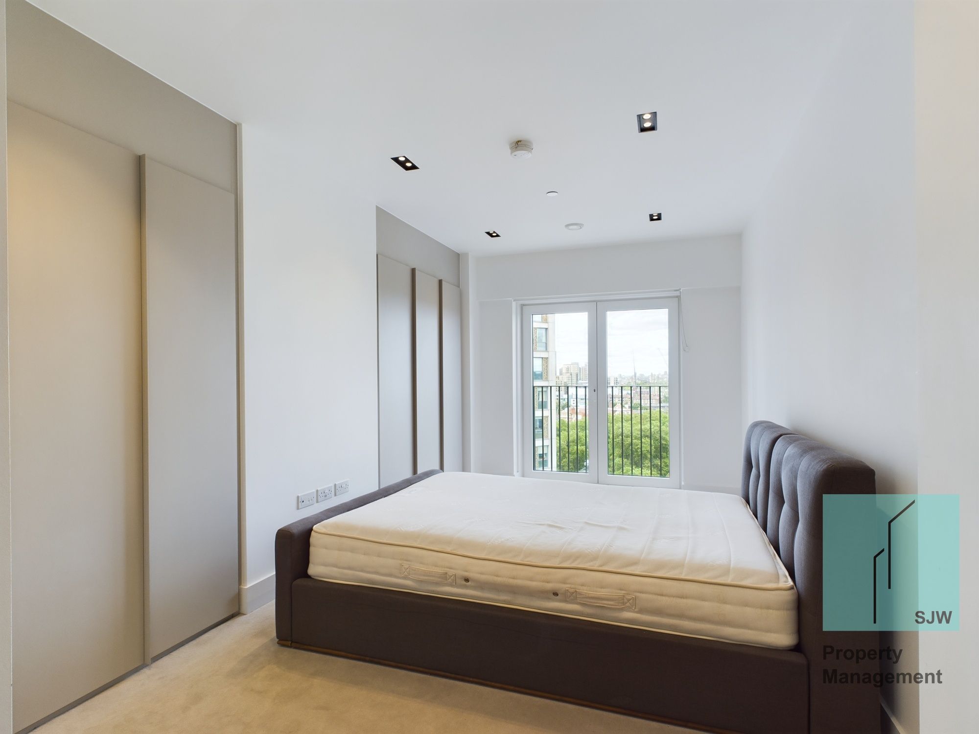 Image for Exchange Gardens, Keybridge Tower, SW8