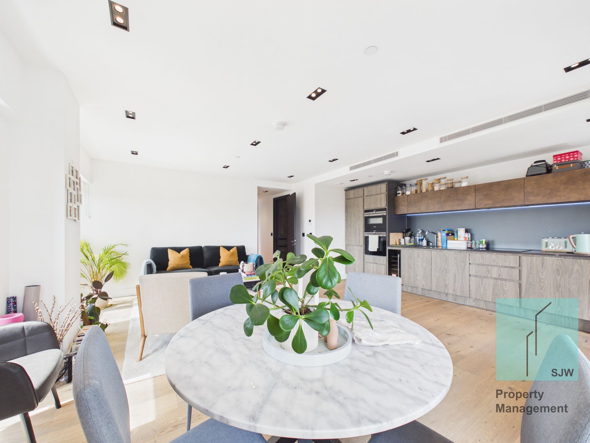 Image for Exchange Gardens, Keybridge Tower, SW8