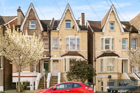 1 bedroom Flat for sale in Heathfield Road, Croydon