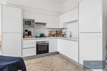 1 bedroom Flat for sale in South Park Hill Road, South Croydon