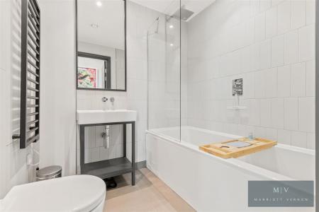 1 bedroom Flat for sale in High Street, Croydon