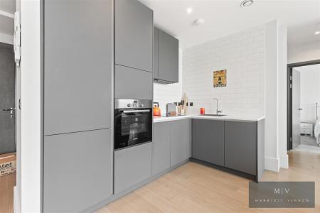 1 bedroom Flat for sale in High Street, Croydon
