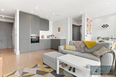 1 bedroom Flat for sale in High Street, Croydon