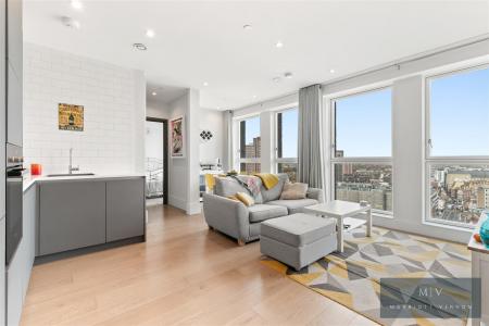 1 bedroom Flat for sale in High Street, Croydon