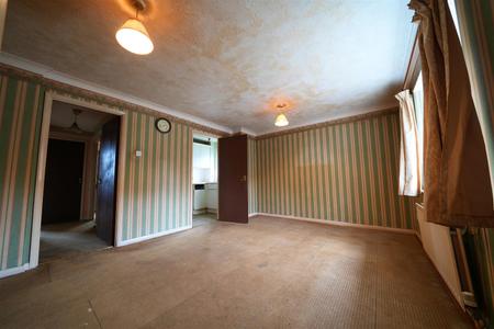2 bedroom Flat for sale in Kelvin Gardens, Croydon