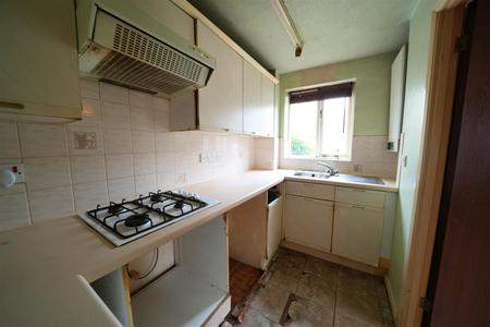 2 bedroom Flat for sale in Kelvin Gardens, Croydon