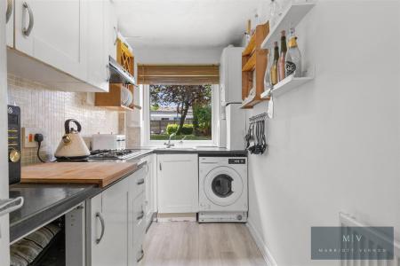 2 bedroom Flat for sale in South Park Hill Road, South Croydon