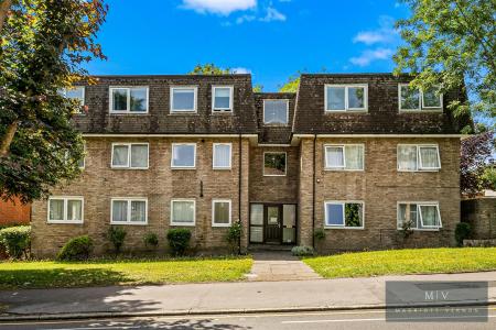 2 bedroom Flat for sale in South Park Hill Road, South Croydon