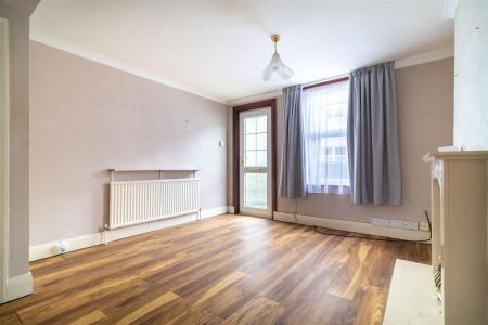2 bedroom Terraced House for sale in Queen Street, Croydon