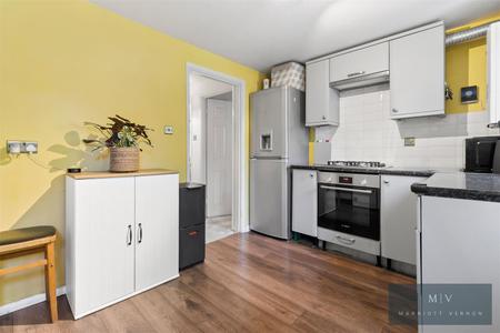 2 bedroom Flat for sale in St. Peters Road, Croydon