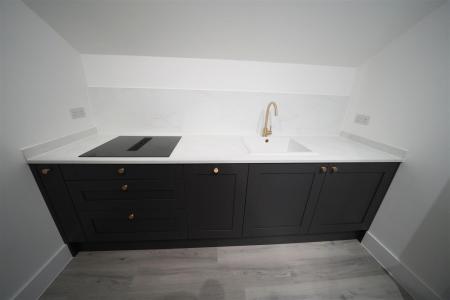 3 bedroom Flat for sale in The Waldrons, Croydon