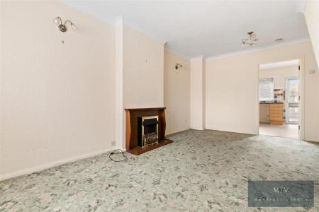 2 bedroom Terraced House for sale in Saracen Close, Croydon