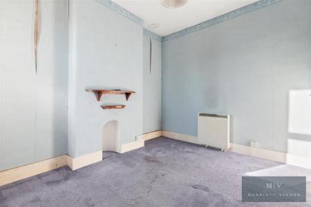 3 bedroom End of terrace house for sale in Davidson Road, Croydon