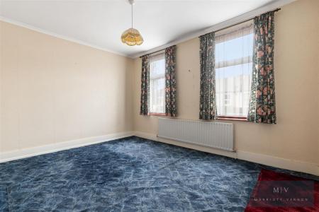 3 bedroom Terraced House for sale in Edward Road, Croydon