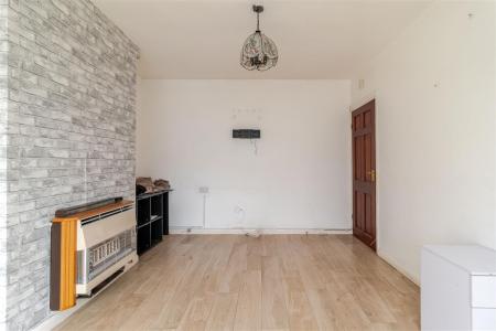 3 bedroom Terraced House for sale in Harcourt Road, Thornton Heath