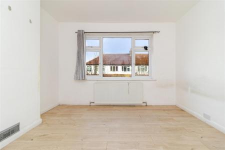 3 bedroom Terraced House for sale in Harcourt Road, Thornton Heath