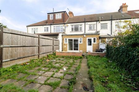 3 bedroom Terraced House for sale in Harcourt Road, Thornton Heath