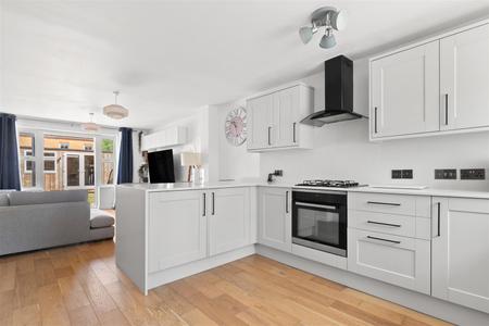 3 bedroom End of terrace house for sale in Curchin Close, Biggin Hill, Westerham