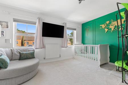 3 bedroom End of terrace house for sale in Curchin Close, Biggin Hill, Westerham