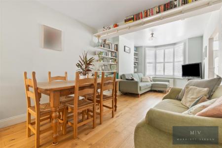 3 bedroom Terraced House for sale in Churchill Road, South Croydon
