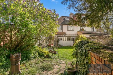 3 bedroom Semi-detached house for sale in Deanfield Gardens, Croydon