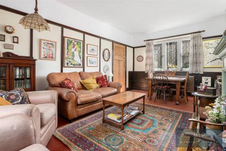 3 bedroom Semi-detached house for sale in Deanfield Gardens, Croydon