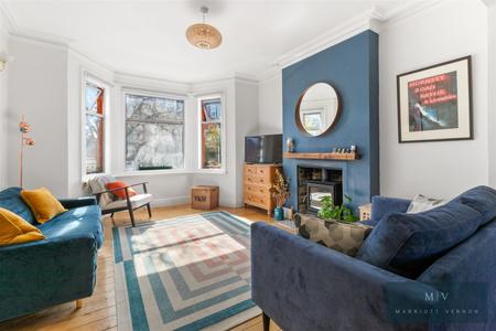 3 bedroom Semi-detached house for sale in Temple Road, Croydon