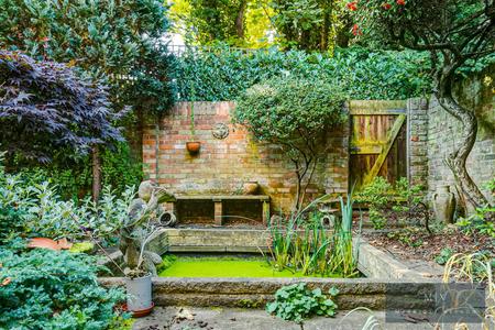 4 bedroom End of terrace house for sale in Caroline Close, Croydon
