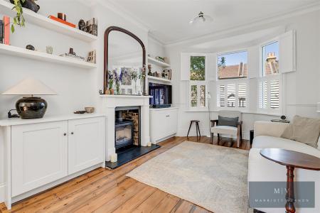 4 bedroom Semi-detached house for sale in Chelsham Road, South Croydon