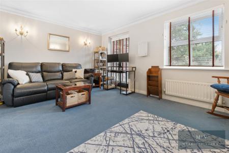 5 bedroom Town house for sale in Normanton Road, South Croydon