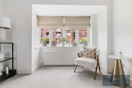 3 bedroom Detached house for sale in Purley Downs Road, South Croydon