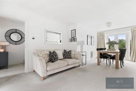 3 bedroom Detached house for sale in Purley Downs Road, South Croydon