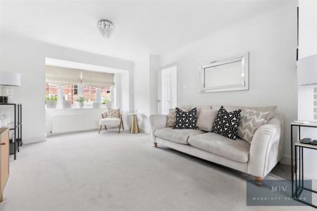 3 bedroom Detached house for sale in Purley Downs Road, South Croydon