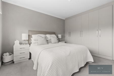3 bedroom Detached house for sale in Purley Downs Road, South Croydon