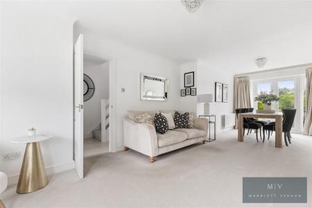 3 bedroom Detached house for sale in Purley Downs Road, South Croydon