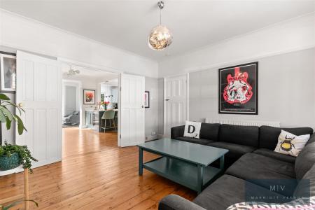 5 bedroom Terraced House for sale in Pagehurst Road, Croydon
