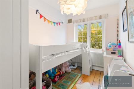 5 bedroom Terraced House for sale in Pagehurst Road, Croydon