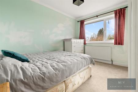 4 bedroom Semi-detached house for sale in The Gallop, South Croydon