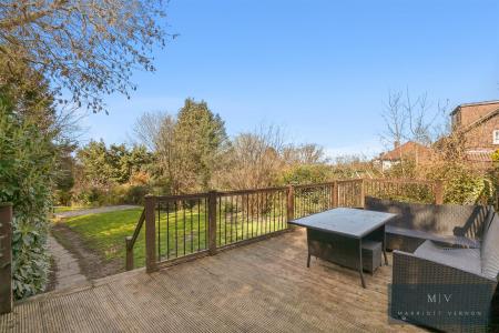 4 bedroom Detached bungalow for sale in Church Way, South Croydon