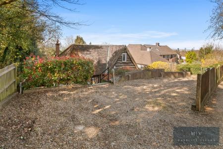 4 bedroom Detached bungalow for sale in Church Way, South Croydon