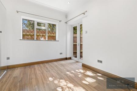 4 bedroom Detached bungalow for sale in Church Way, South Croydon