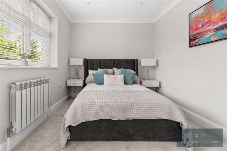 3 bedroom Detached house for sale in Hillside Road, Coulsdon