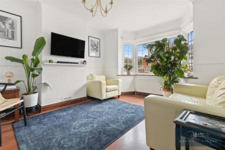 5 bedroom Semi-detached house for sale in Byron Road, South Croydon