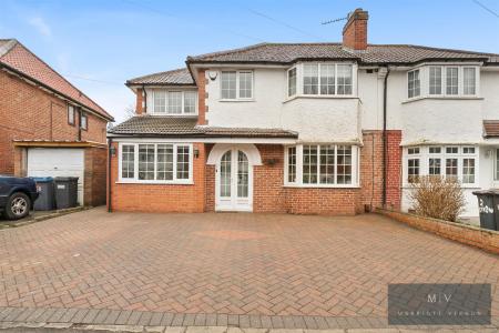 5 bedroom Semi-detached house for sale in Byron Road, South Croydon