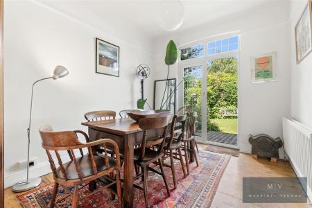 5 bedroom Detached house for sale in Haling Grove, South Croydon