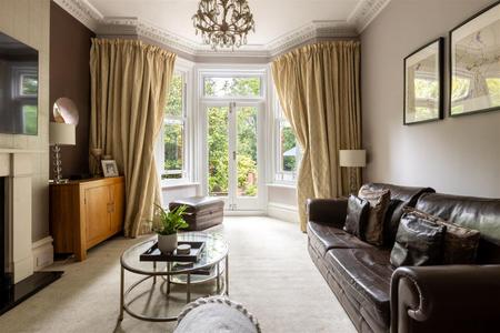 5 bedroom Detached house for sale in Coombe Road, Croydon
