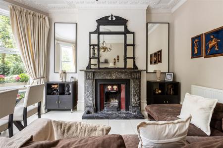 5 bedroom Detached house for sale in Coombe Road, Croydon