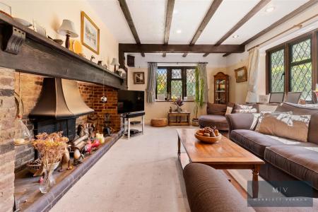 4 bedroom Detached house for sale in Croham Manor Road, South Croydon