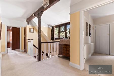 4 bedroom Detached house for sale in Croham Manor Road, South Croydon